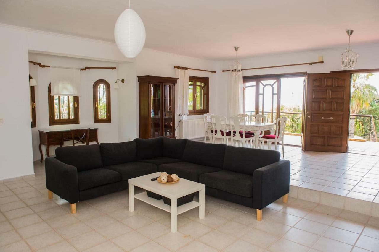 Villa Anna Nea Skioni Exteriör bild