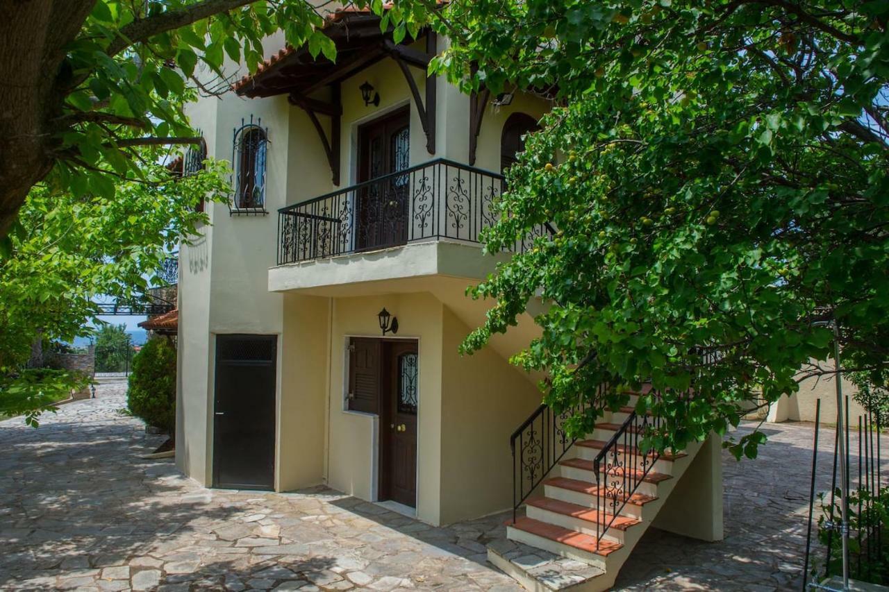 Villa Anna Nea Skioni Exteriör bild