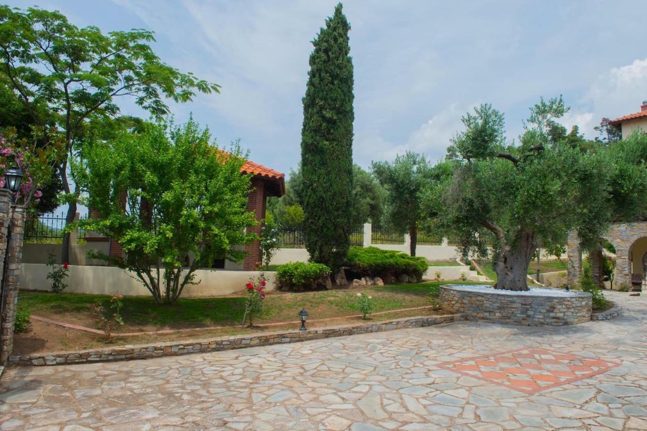 Villa Anna Nea Skioni Exteriör bild